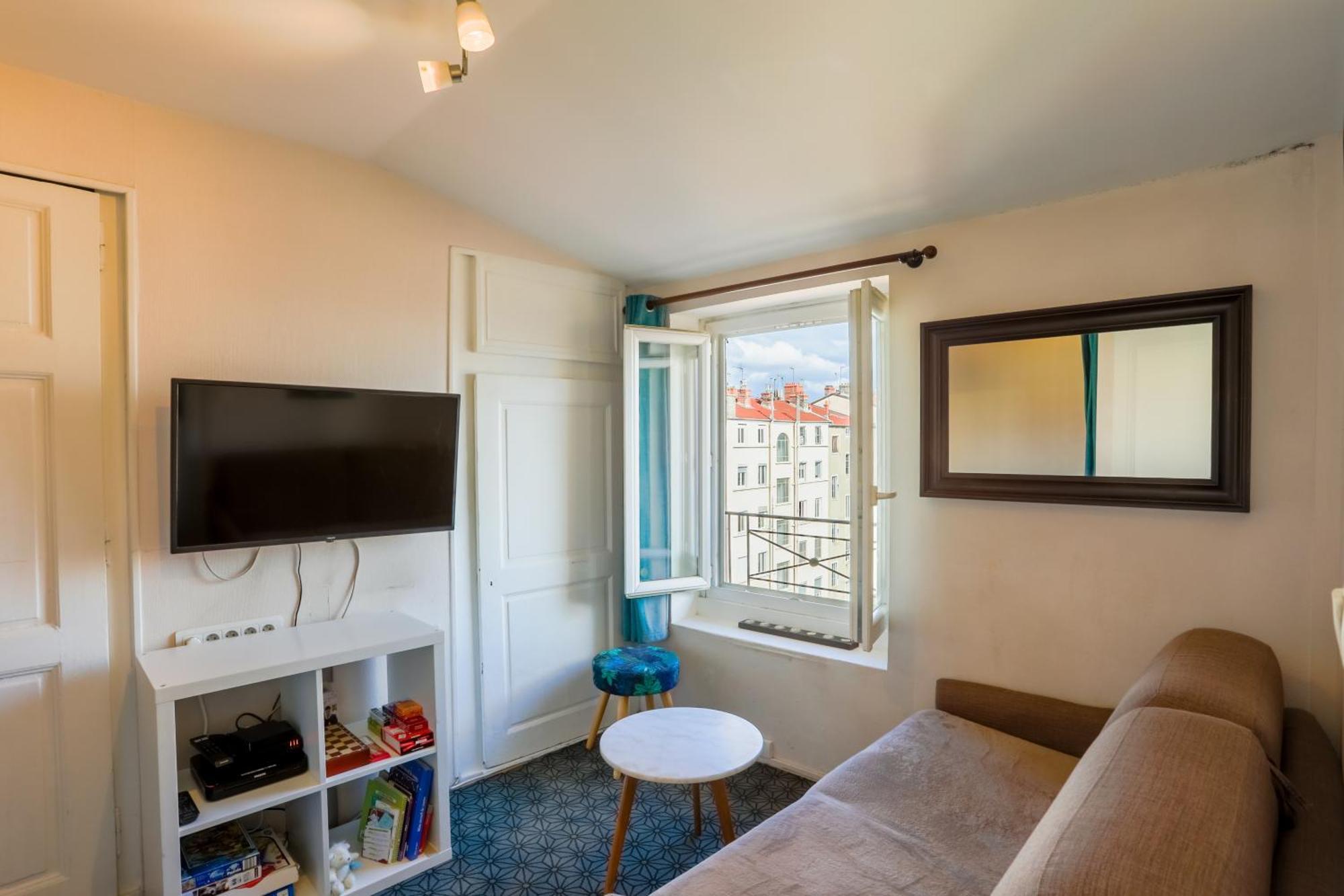 Lyon Premium- Nid Cosy Apartment Екстериор снимка